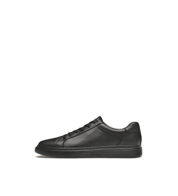 Low Belair Sneakers
