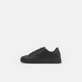 Basic Classic Low Sneaker