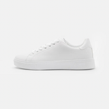 Basic Classic Low Sneaker